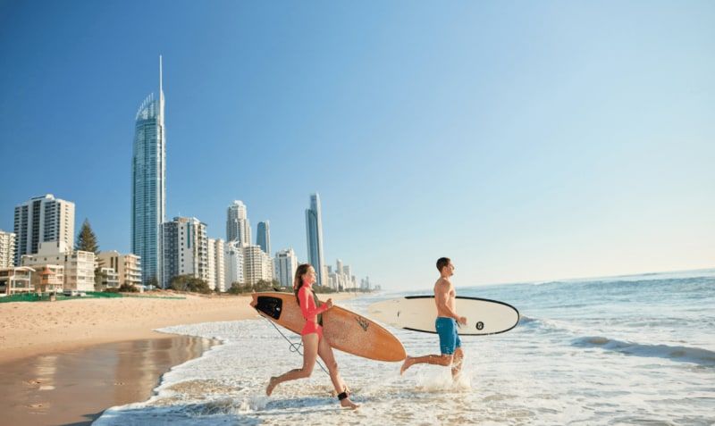 Gold Coast and Whitsunday Islands Luxury Surfing